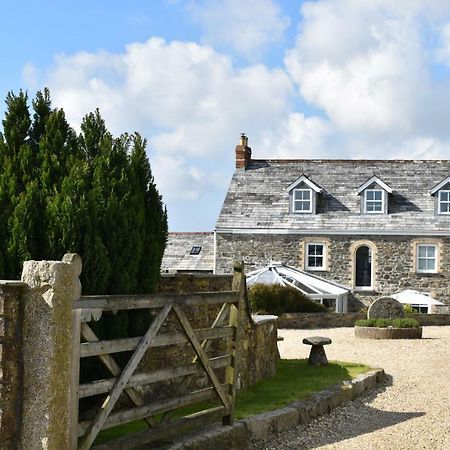 Treveighan Farmhouse Saint Teath Extérieur photo
